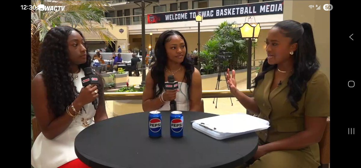 DamionG2016's tweet photo. I may be a little biased, but this was the best interview I've seen. I was locked in when Coach Richards was speaking. That Nov. schedule they looked over ๐. Great interview Lady Tigers. #TheeILove #ExtendedLunchBreak #SWACMediaDay #Focus #GoGetIt https://t.co/cwVQwdw4KQ