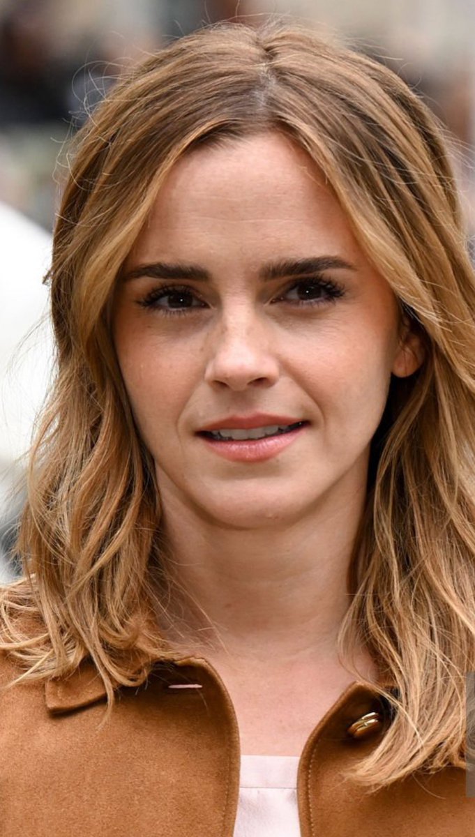 Emma (@watscne) on Twitter photo 