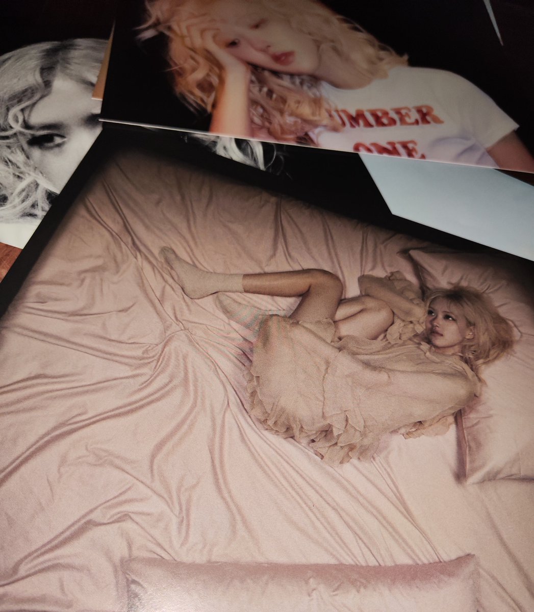 An iconic album that I'm so obsessed with " rosie "