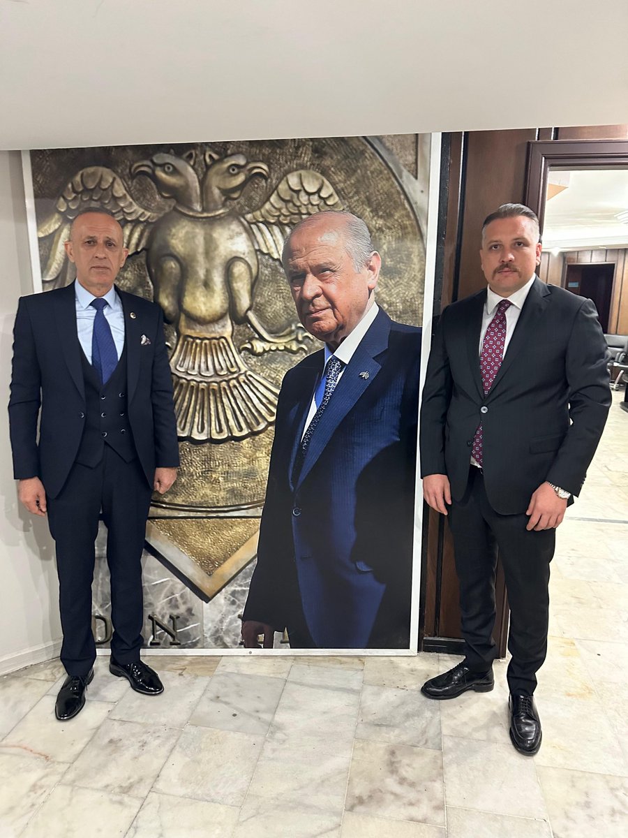 Geçmiş Dönem Ülkü Ocakları İzmir İl Başkanımız ve Ege Bölge Başkanımız, Kıymetlimiz Abidin Bilgin’e ziyaretlerinden dolayı teşekkür ederim.