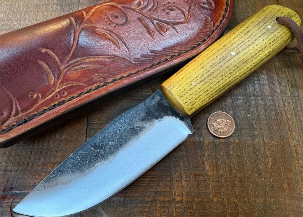mlknives's tweet photo. Big Wilderness with antiqued Osage . Link in comments for this beautiful piece. https://t.co/BR5UXDuAA9