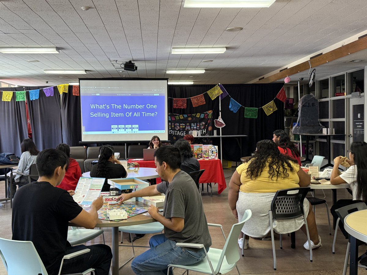 FCC Student Activities tweet media