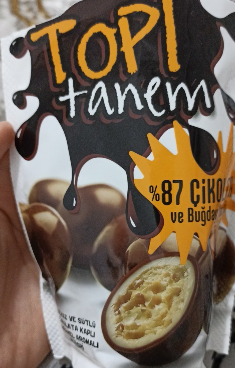 Bir gün zengin olursam bunu belli etmeyeceğim

O sırada sıradan bir atıştırmalığım 😋: