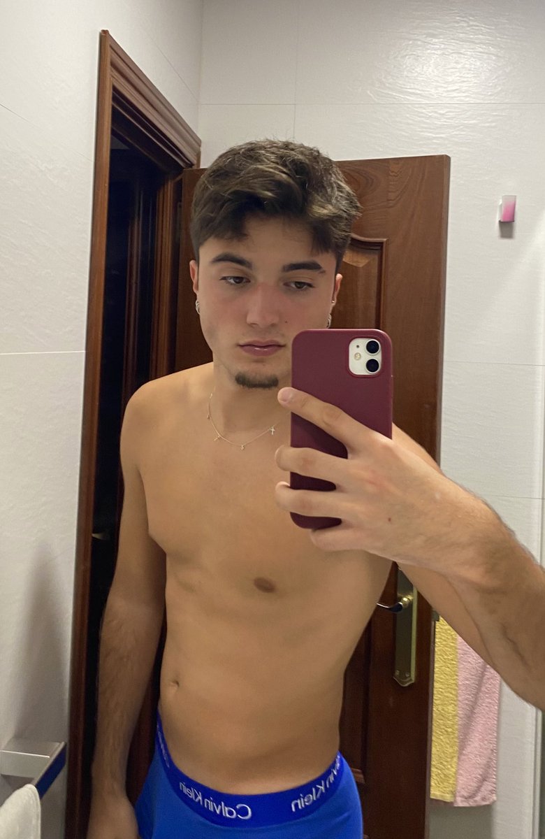 NUEBO #21 marzo 2024 by nuebomagazine - Issuu, image size:780x1199