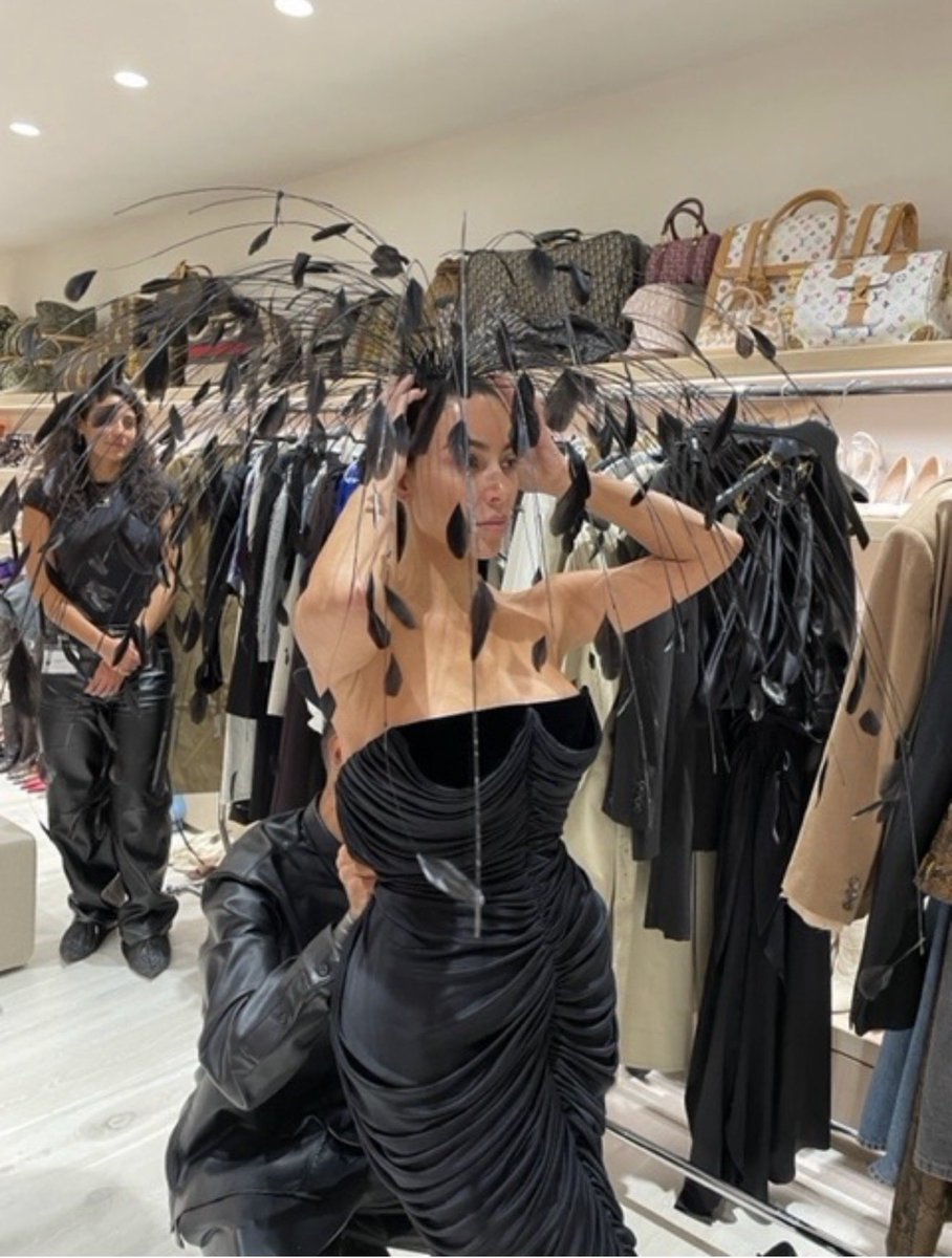 KimKardashian's tweet image. Random Fitting pix