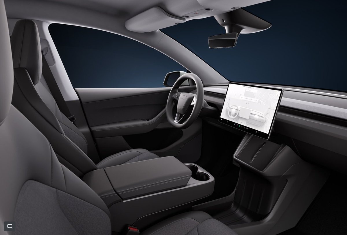 DriveTeslaca's tweet image. BREAKING: Tesla has officially launched the Model Y Standard in the U.S.
•Price: $39,990
•Range: 321 miles (517km)
•Only available in Stealth Grey (no cost), or Pearl White ($,1000) or Diamond Black ($1,500)
•Top Speed: 125mph (201km/h)
•0-60mph: 6.8 sec
•First Deliveries:…