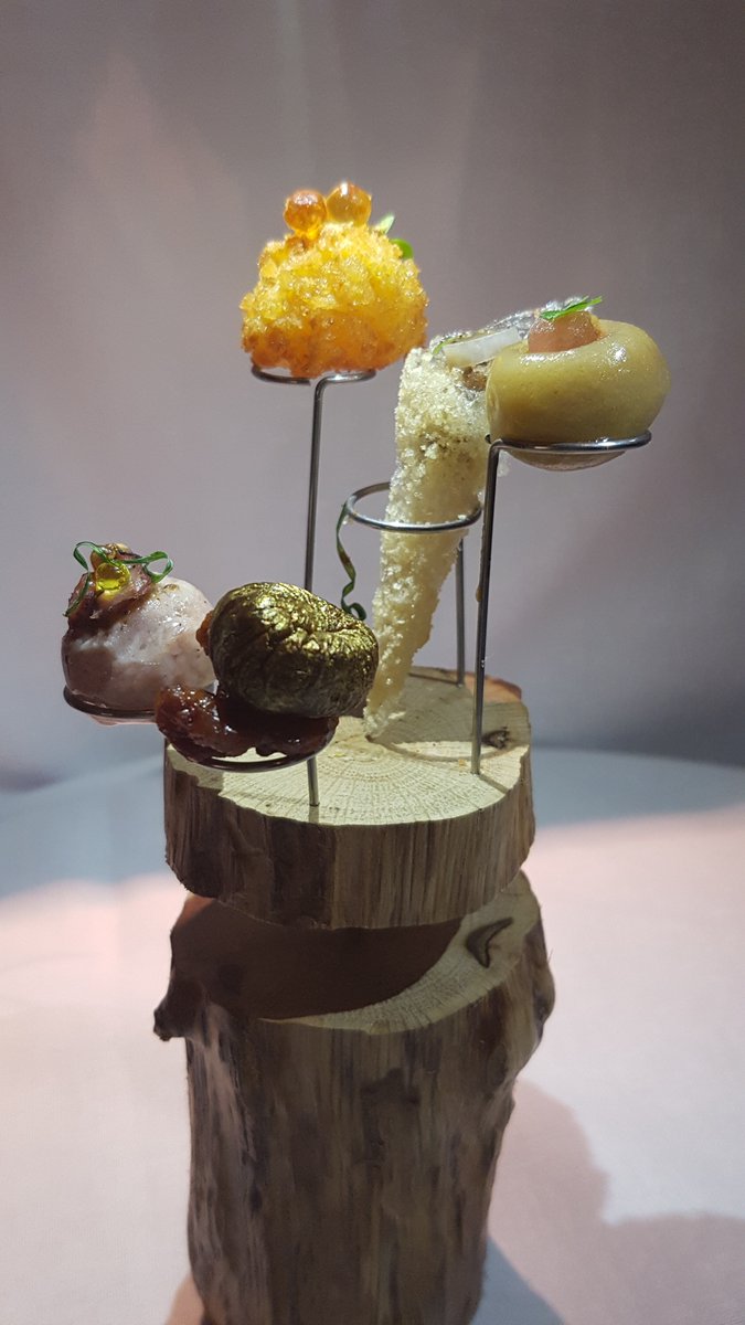 Bola del Mundo (2016, Londres)