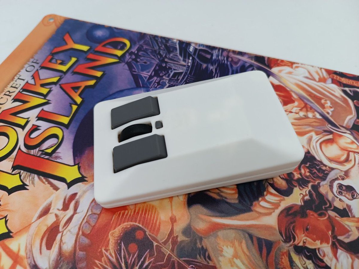 Commodore_lives's tweet image. Cheap Amiga-like USB mouse - buff.ly/t4lzX2l #retrocomputing
