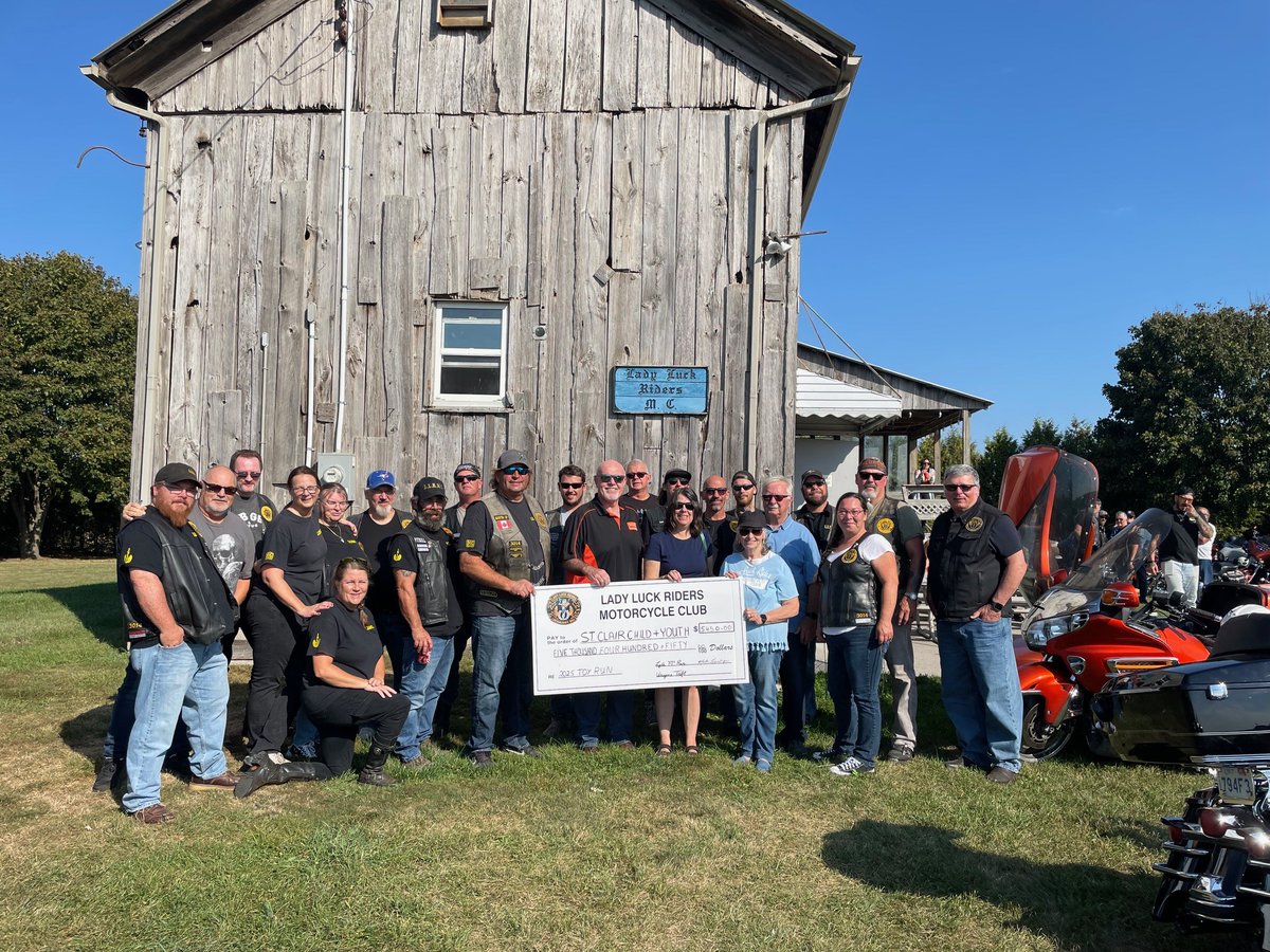 WOW! Thank you to Lady Luck Riders MC for their generous donation of $5,450 from this year's annual toy run! Over the years, they have raised thousands of dollars and tons of toys to support child and youth mental health in our community. We couldn't do it without their support!