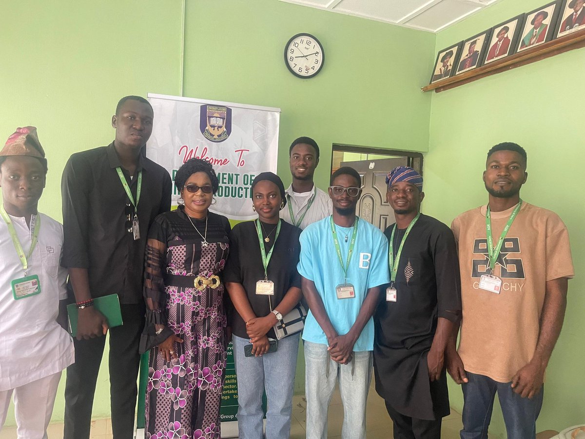 DrumzTofunmi's tweet photo. Earlier today,As the president of the Animal Science Students Association Of Nigeria University of Ilorin chapter I led a courtesy visit to the HOD of the department of Animal production Prof Eunice Foluke Sola-Ojo, where we formally introduced ourselves as the newly executives https://t.co/qB9qJG5vz6