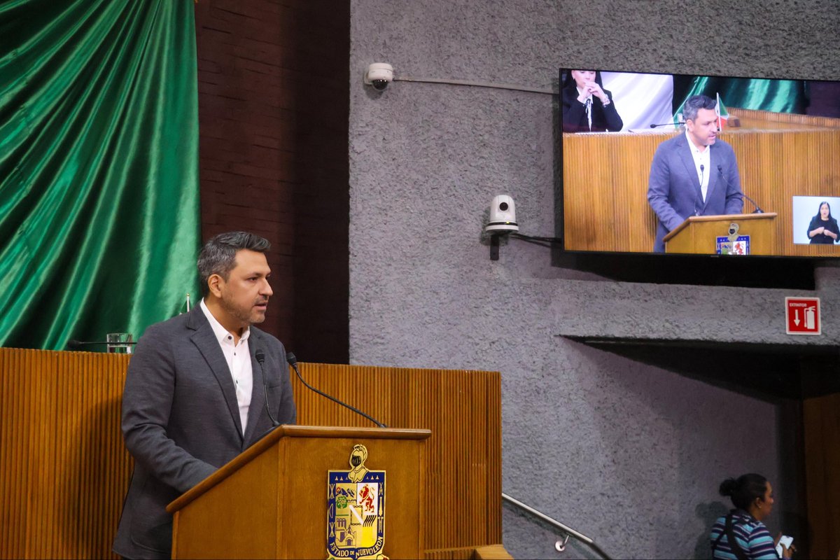 Diputado <a href="/TomasMontoyaD/">Tomás Montoya</a> plantea una iniciativa de reforma a la Ley Federal del Trabajo para que en caso de ser trabajadores padres de familia o tutores puedan obtener hasta 3 permisos anuales con goce de sueldo para  asistir actividades escolares de sus hijos <a href="/CongresoNL/">Congreso Nuevo León</a>