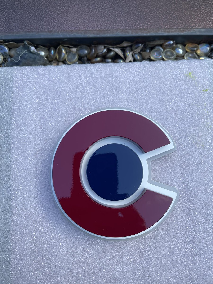 GashouseILM's tweet photo. #pucknight #NHLFaceOff #OpeningNight #NHL
#Colorado #GoAvsGo https://t.co/FMH4jCQS2b