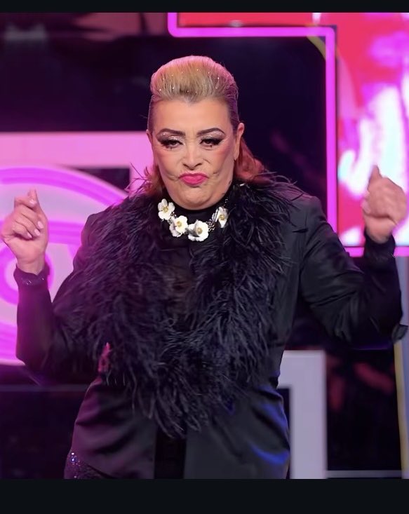 JAJAJA verdaderamente #LaMasDraga jajaja mis ahorroooooos! kitsch