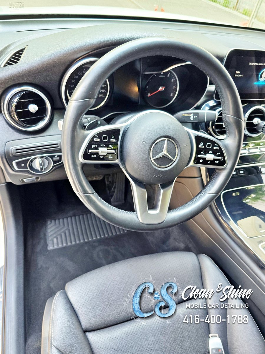 CleanNShine2day's tweet photo. 416 400 1788 
https://t.co/zOfc1NdhgI 
Clean &amp; Shine Mobile Car Detailing Inc. https://t.co/Nc03a3ma2S
