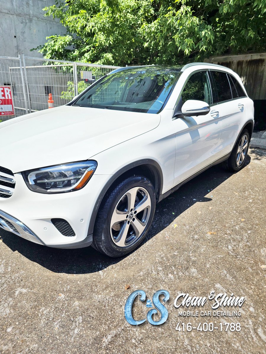 CleanNShine2day's tweet photo. 416 400 1788 
https://t.co/zOfc1NdhgI 
Clean &amp; Shine Mobile Car Detailing Inc. https://t.co/Nc03a3ma2S