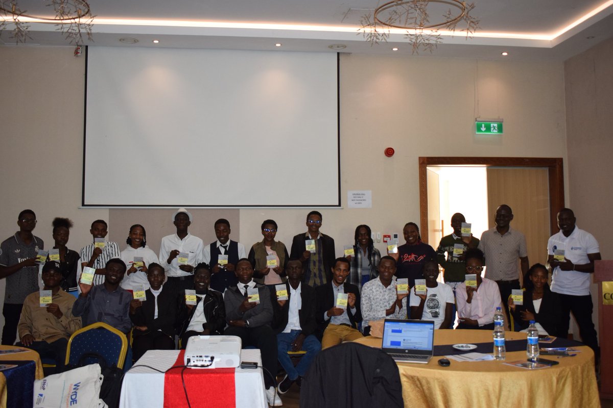 wecarecbo's tweet photo. We’ve wrapped up @TIKenya #UsawaMashinani trainings with students from GLUK, Maseno, MMUST &amp; JOOUST! 

Students gained skills and tools on County Budgeting &amp; Public Participation  and are ready to drive integrity &amp; accountability through their #IntegrityClubs and communities. https://t.co/cRgH8GvsyG