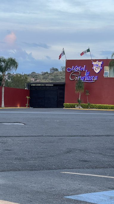 Single Richy🔥 tweet media