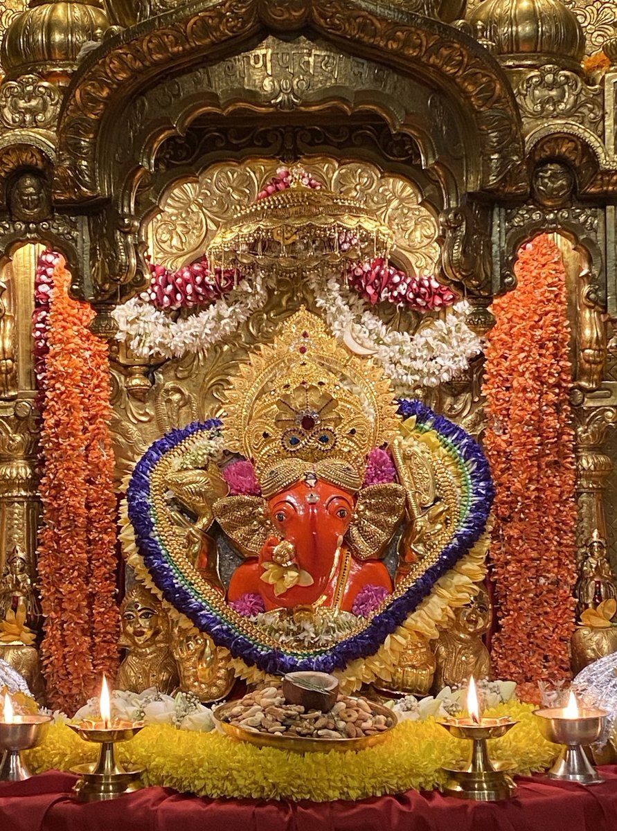 गणपति बप्पा मोरया अलौकिक दिव्य दर्शन ❣️