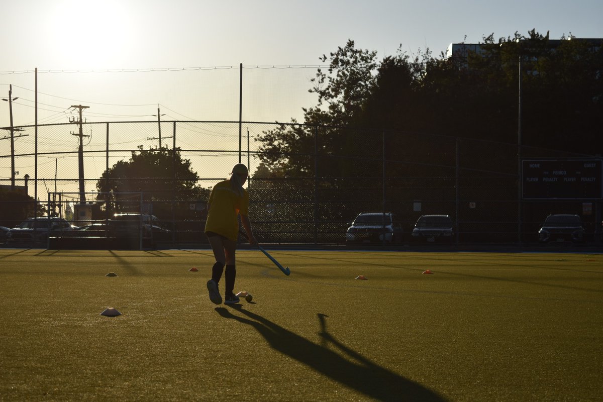 🐳🏑 ORCA TOURNAMENT – Sat, Oct 11!
Our Hockey 5’s tourney is back! Fast games, fun costumes, prizes &amp; good vibes.
📅 Oct 11 (Thanksgiving weekend)
⏰ U13– 9–12 | U14+/Adults– 12:30–3:30
👕 Teams (8–10) + theme/costume

👉 Register: wvfhc.sportngin.com/register/form/…