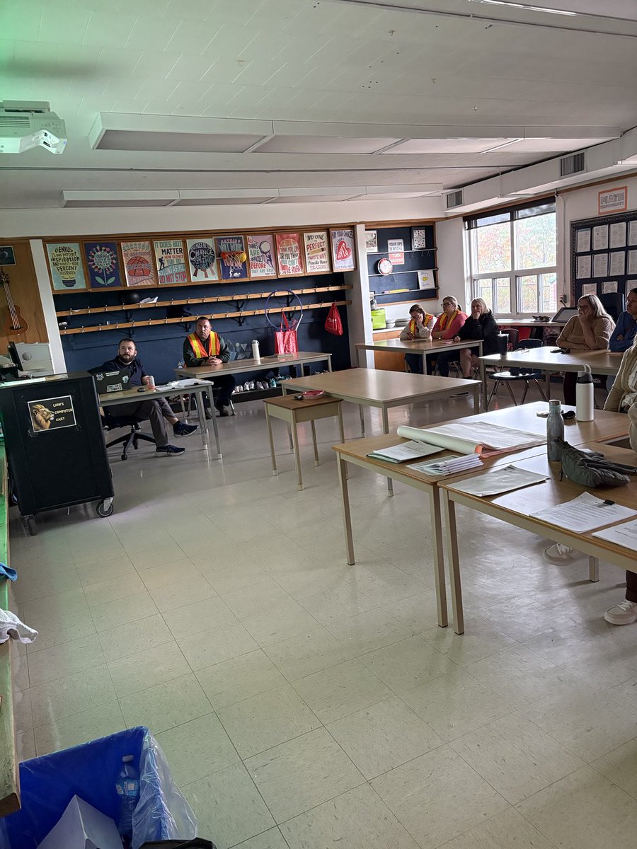 Blessed Sacrament tweet media