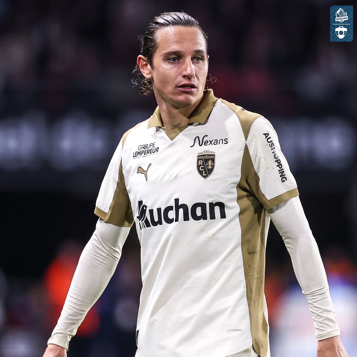 Footballogue's tweet image. "𝗦𝗜 𝗧𝗨 𝗠𝗘 𝗗𝗘𝗠𝗔𝗡𝗗𝗘𝗦 𝗦𝗜 𝗧𝗛𝗔𝗨𝗩𝗜𝗡 𝗠𝗘́𝗥𝗜𝗧𝗘 𝗦𝗔 𝗖𝗢𝗡𝗩𝗢𝗖𝗔𝗧𝗜𝗢𝗡 𝗘𝗡 𝗘́𝗤𝗨𝗜𝗣𝗘 𝗗𝗘 𝗙𝗥𝗔𝗡𝗖𝗘, 𝗖'𝗘𝗦𝗧 𝗨𝗡 𝗚𝗥𝗔𝗡𝗗 𝗡𝗢𝗡 !" 😳😳

Walid Acherchour ne comprend pas la présence de Florian Thauvin sur ce rassemblement des Bleus ❌…