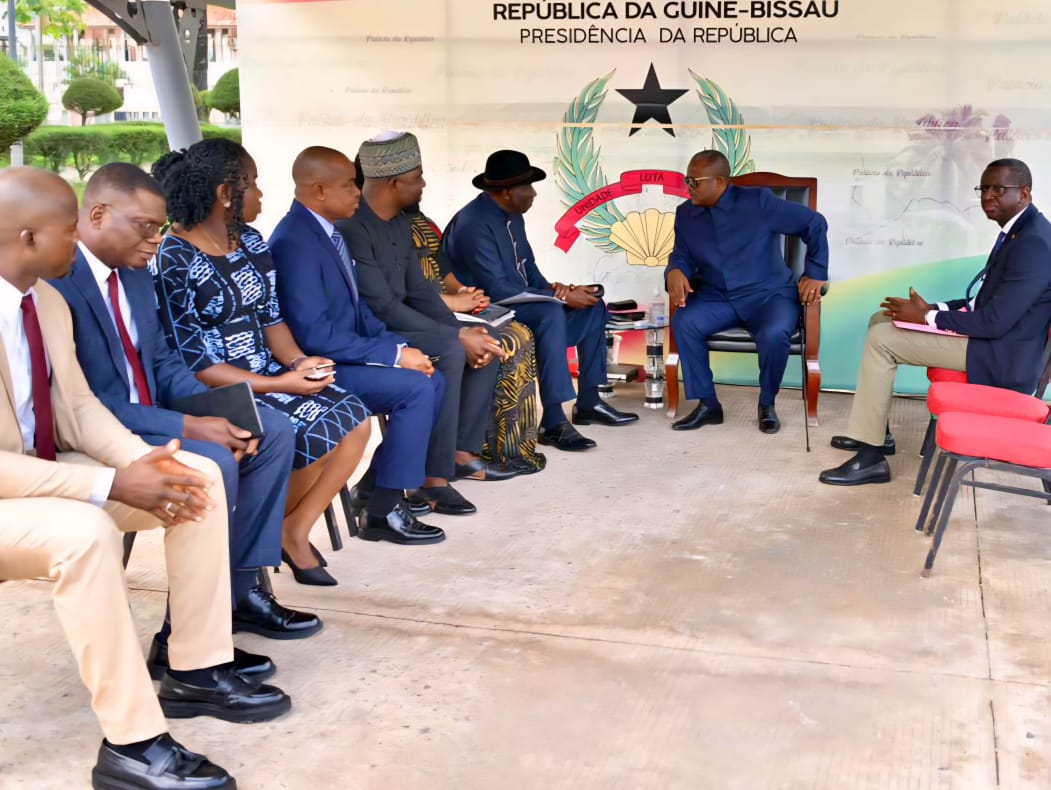 Goodluck E. Jonathan tweet media