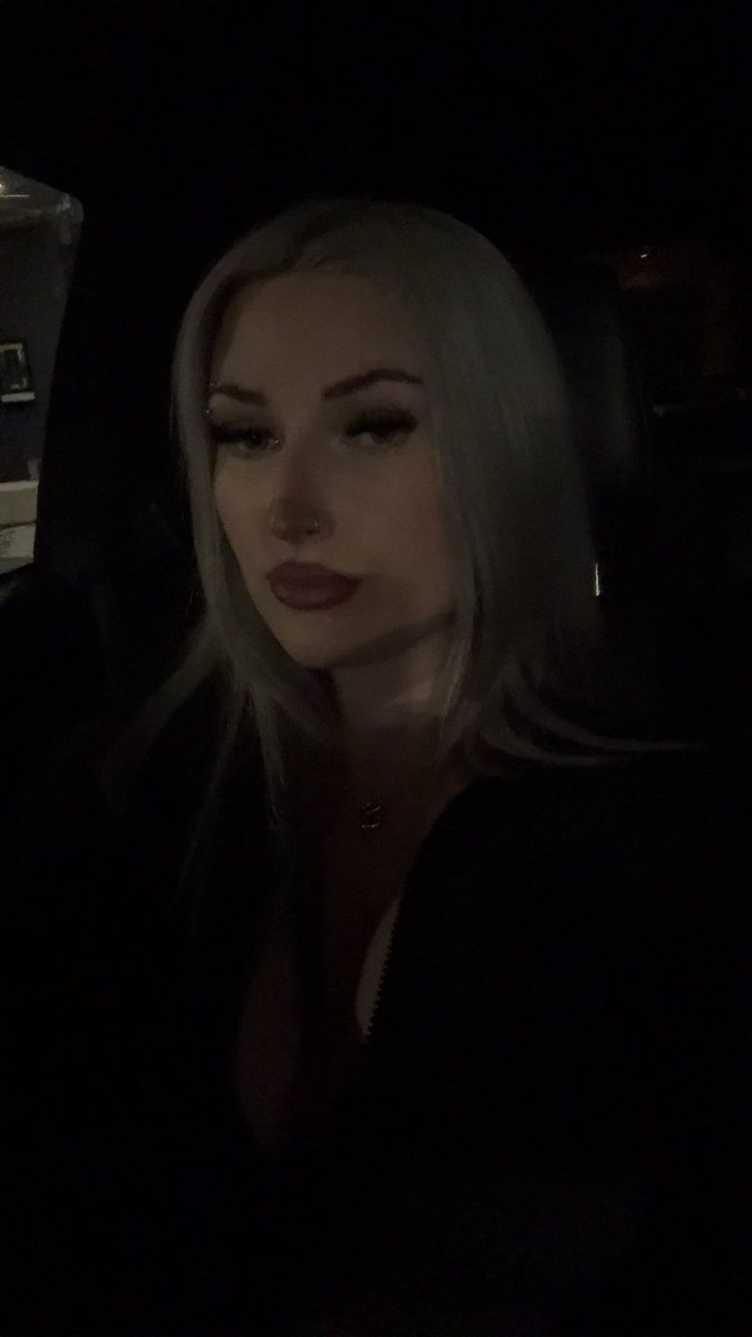 🩶 Queen Silver 🩶 tweet media