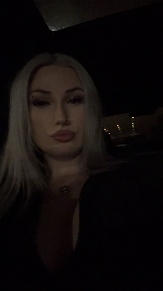 🩶 Queen Silver 🩶 tweet media