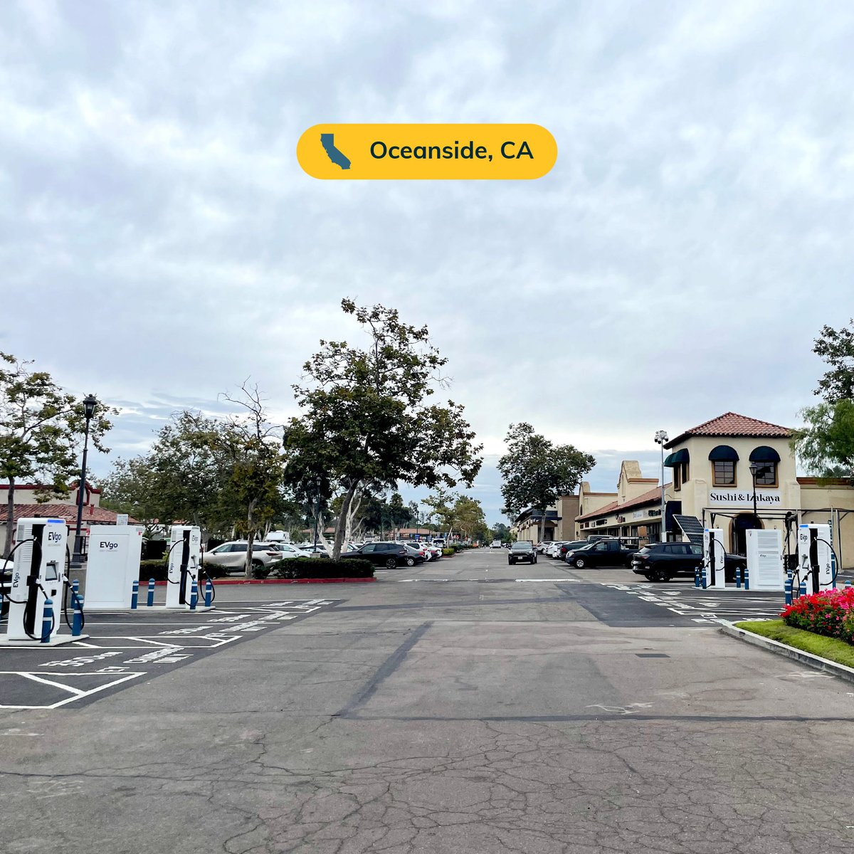 evgonetwork's tweet image. EVgo fast chargers just opened at Mission Douglas Plaza in Oceanside, CA, so you have more ways to power up when and where you want. With 8 stalls with 350 kW chargers, you can shop at Dollar Tree or grab a bite from Wingstop or Taco Bell—all while you charge. #EVgo #Fastcharging