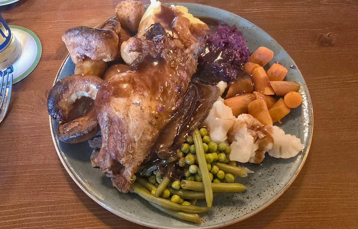 TheBridgeNottm's tweet photo. We have some great deals on food running everyday and don't forget Sunday Roasts are back contact us to book a table.
#thebridgesandiacre #foodie https://t.co/a6uxAlKPT1
