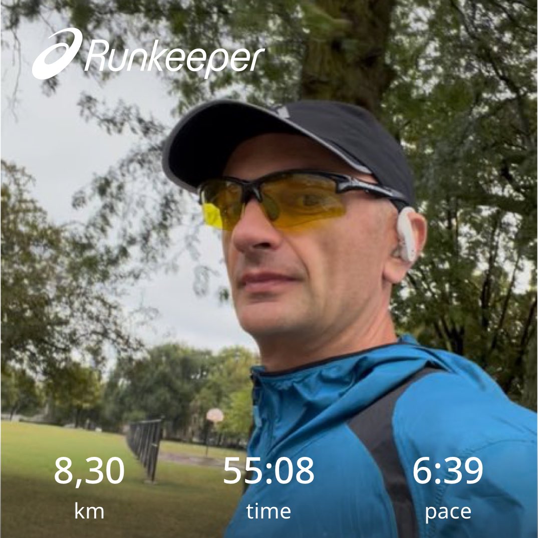 AnglyRun's tweet image. Last week before the big day 🌧️ Easy 8 km run in rainy Chicago — staying light and focused. 4 days to go! 💪 #ChicagoMarathon #MarathonTraining #RunningInTheRain #TaperWeek #AbbottWMM #RunnersLife