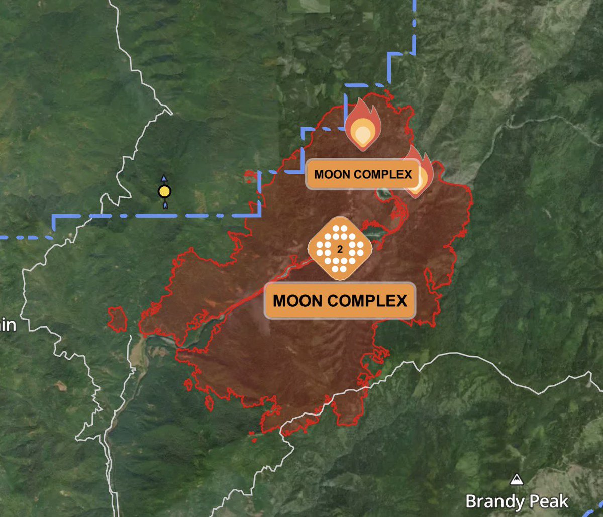 WCTOfficialYT's tweet image. 12 pm advisory | the #Mooncomplex 

Fire activity has remained minimal despite elevated fire weather yesterday, today crews are focusing on strengthening lines and mop up operations on the northeast side crews are using water drops to extinguish hotspots