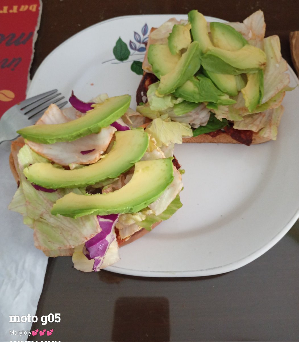 Bonita tarde
En el momentito que a... 
Afortunada
Habemus
😌👇🏼