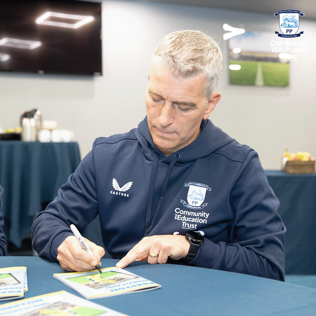 📚 Earlier today we welcomed pupils from some of our #PLPS partner schools to Deepdale for a powerful Show Racism the Red Card workshop.

💬 The children took part in activities exploring equality and inclusion, before hearing from men's first team player Lewis Dobbin, women's