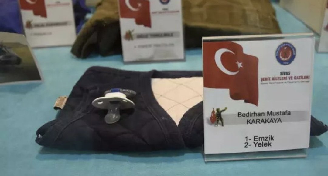 APO PİÇTİR PİÇ KALACAK 
TÜRKİYE TÜRKTÜR TÜRK KALACAK!