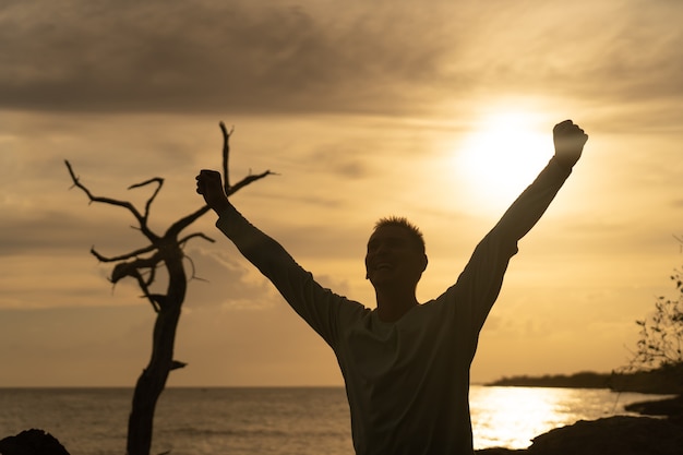 First day sharing my thoughts on Web3 ⚡
The crypto world moves fast, but learning never stops.
I’m here to grow — one tweet at a time 🪙 #CryptoJourney
#Web3 #Blockchain