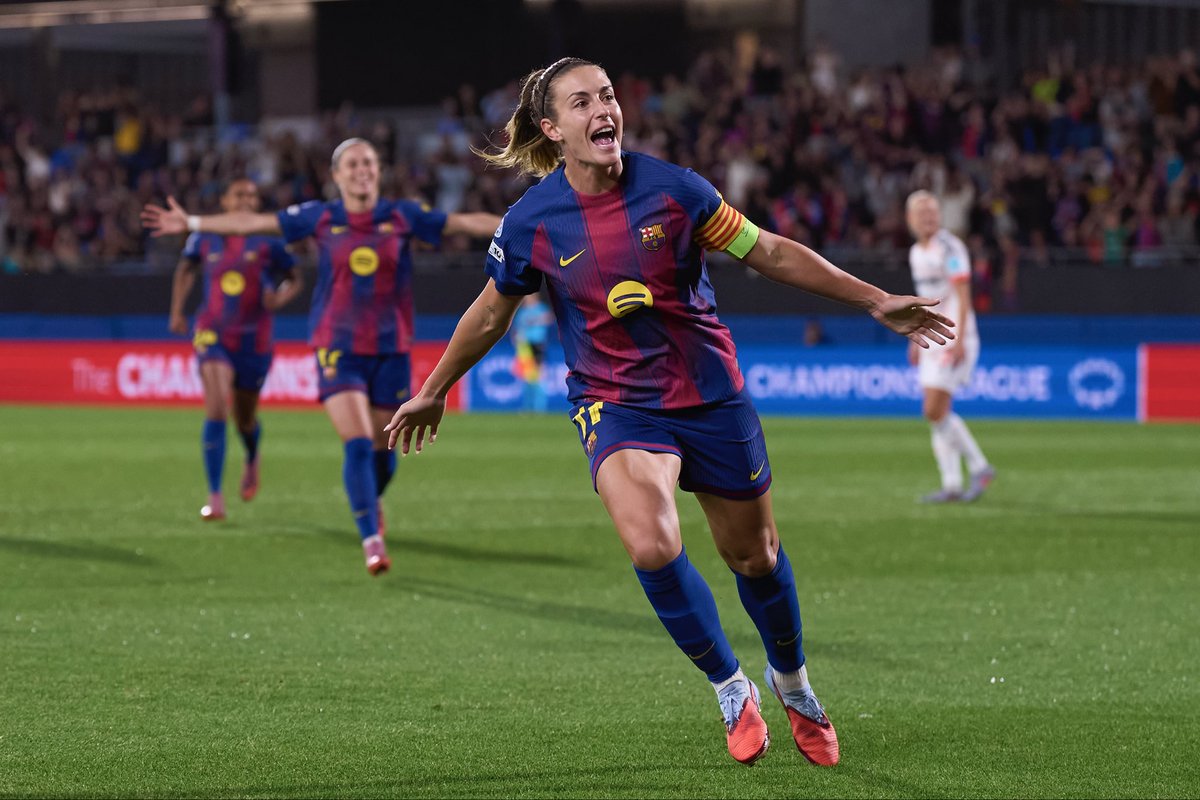 WGolazo's tweet photo. The icon, the passion, the bow 💫

Alexia Putellas opens Barcelona’s 25/26 #UWCL campaign 🔴🔵 https://t.co/RbM2xV9DwJ