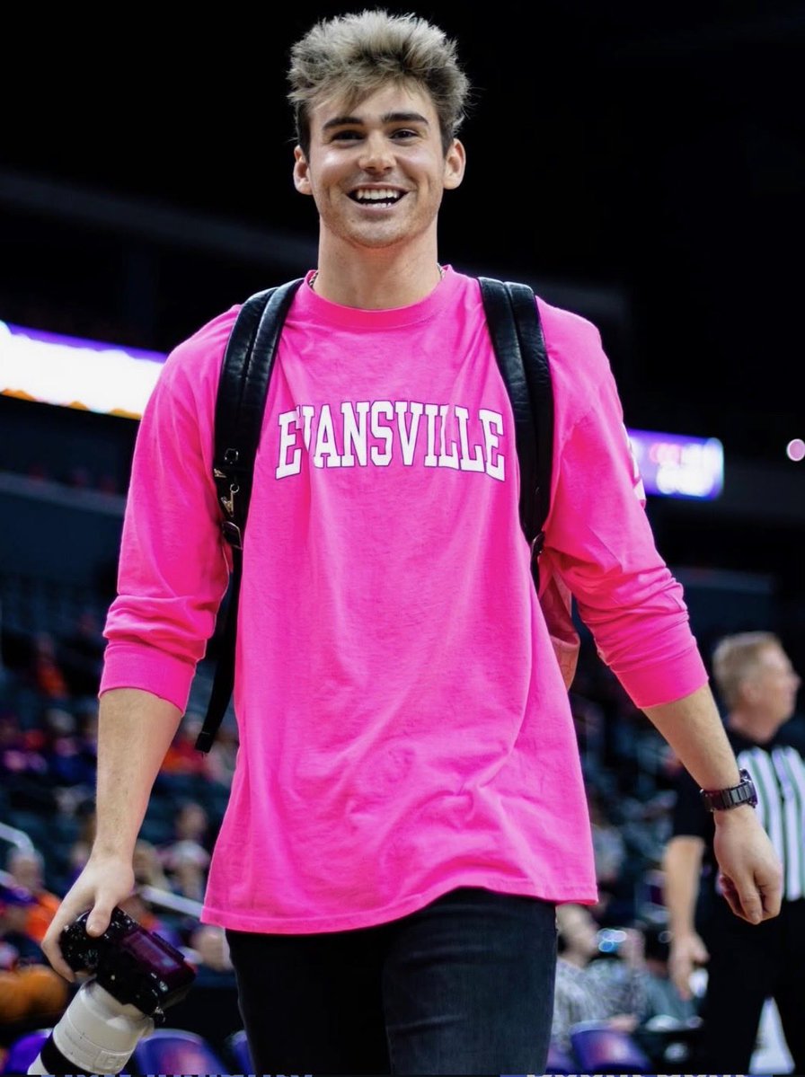 Jevin Redman (@jevin_13) on Twitter photo Episode 43 of โAces on the Airโ gets released on Thursday.
Going behind the scenes with <a href="/UEAthletics_MBB/">UE Men's Basketball</a> before the season. A few intriguing and inspiring personal stories in this one!
Highlighting 4 different positions!
Joel Zimba (<a href="/Joel_Zimba_UE/">Joel Zimba</a>) - GM
Kai Bates Diop - GA Episode 43 of โAces on the Airโ gets released on Thursday.
Going behind the scenes with <a href="/UEAthletics_MBB/">UE Men's Basketball</a> before the season. A few intriguing and inspiring personal stories in this one!
Highlighting 4 different positions!
Joel Zimba (<a href="/Joel_Zimba_UE/">Joel Zimba</a>) - GM
Kai Bates Diop - GA
