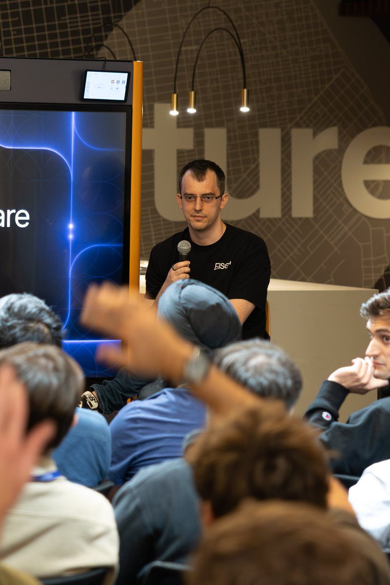 elise_ai's tweet image. 🚀 Building Vertical AI Giants: EliseAI x Andreessen Horowitz Open House 🚀

Don&apos;t miss your chance to build something incredible. After an oversubscribed event in SF, EliseAI x @a16z are running it back in NYC. 

Link to RSVP below ⬇️ 

#VerticalAI #AI #a16z