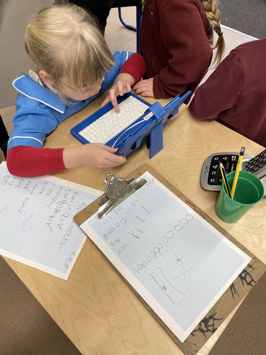 HarrysmuirPS's tweet photo. Our P1s have been busy setting up a hospital with a reception, pharmacy and ambulance station. Lots of opportunities for learning through play and discussion about different jobs 🚑🏥🧑⚕️ #skillsforlife #DevelopingYoungWorkforce #TeamHarrysmuir https://t.co/iKfF6ynwOO