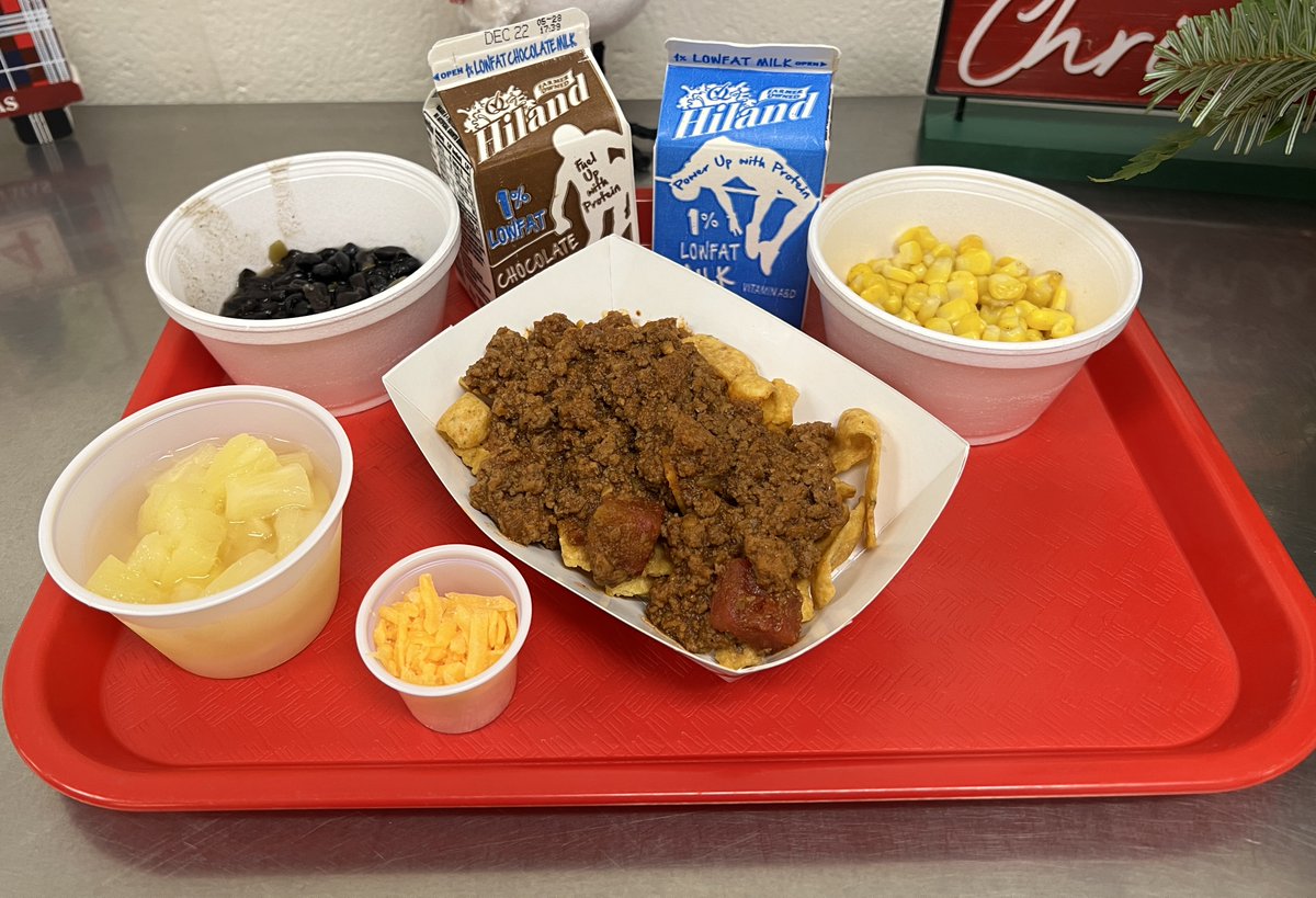 TexasDeptofAg's tweet photo. Students at Harmony ISD enjoyed local beef from Steel Mill Farms in delicious chili, a student favorite. When schools and farms collaborate, students get the healthy food they need to succeed. That is something to celebrate during Farm to School Month.
#harmonyisd #farmtoschool #F2SMonth #local