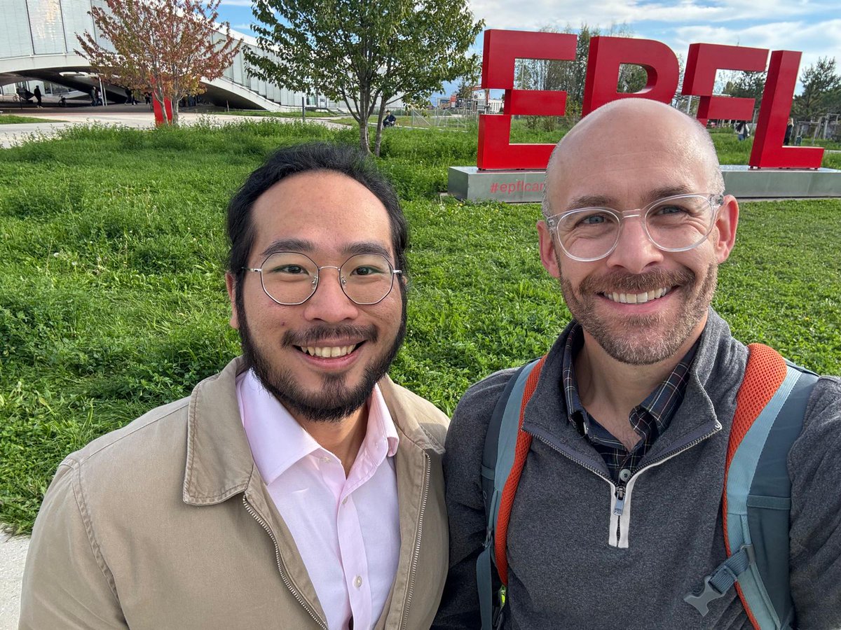 yujiayogazhang's tweet photo. I'm happy to host Prof. Andy Sarles @AndySarles from the University of Tennessee to give an IEM Distinguished Lecturers Seminar today at EPFL. Thanks to Nako @AptaWineClub and Sandro @CarraraSandro for great discussions. #DIB #Bioiontronics https://t.co/qvZOB0J3vj