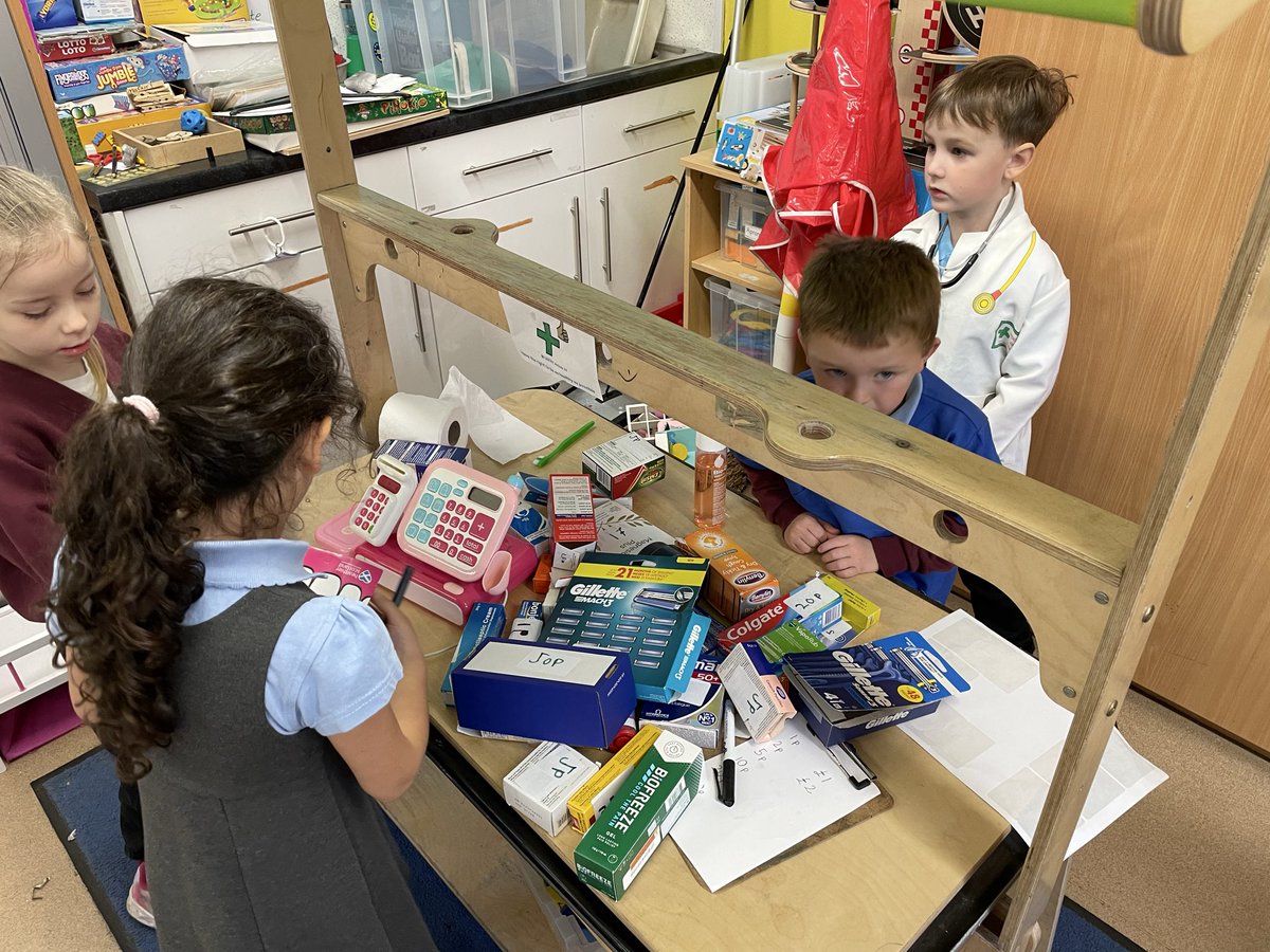 HarrysmuirPS's tweet photo. Our P1s have been busy setting up a hospital with a reception, pharmacy and ambulance station. Lots of opportunities for learning through play and discussion about different jobs 🚑🏥🧑⚕️ #skillsforlife #DevelopingYoungWorkforce #TeamHarrysmuir https://t.co/f9hIFgR66Z