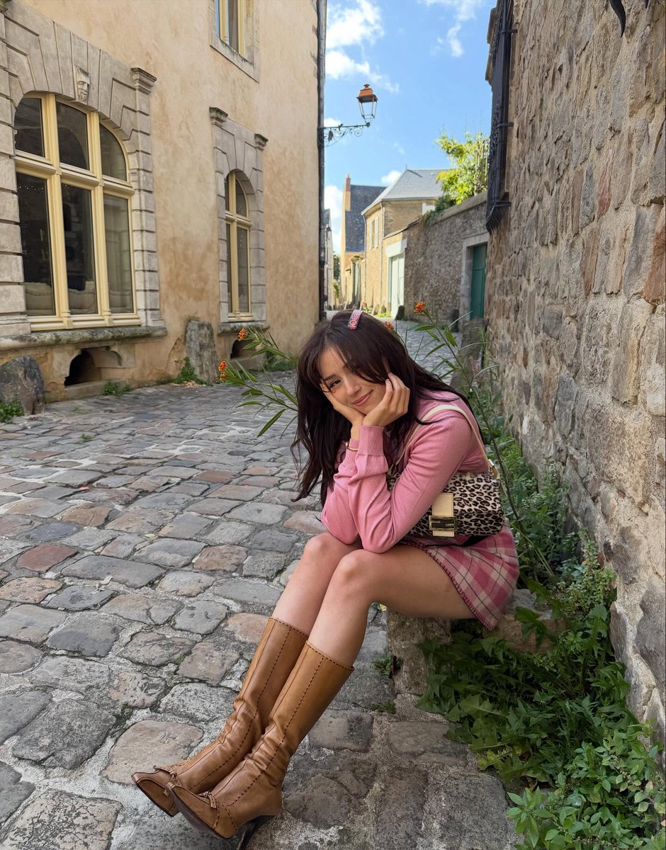 MidgetSpinner0's tweet image. Pretty in pink 💗