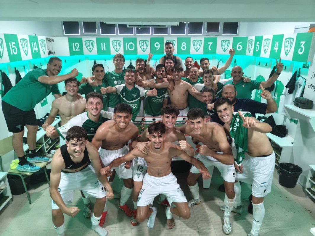 Cinco partidos y cuatro victorias.

Top, <a href="/cfvillanovense/">C.F. Villanovense</a>, top. 
Sigue como líder del grupo extremeño por tercera jornada consecutiva. Y sin conocer la derrota.