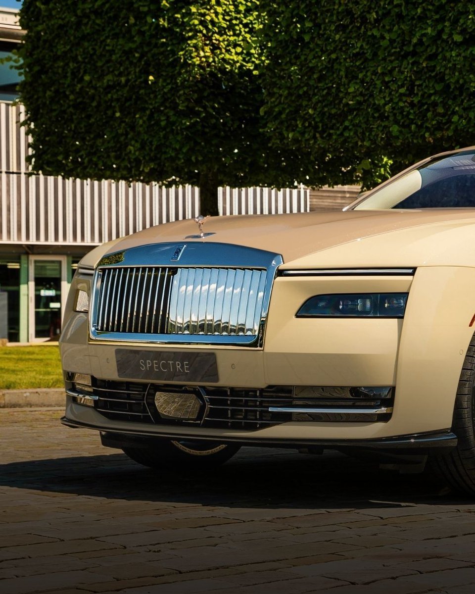 ForbesBR's tweet image. Edição única do Spectre traz elementos criados sob medida em memória do companheiro da família

Leia mais em: forbes.com.br/forbeslife/202…

(Fotos: Divulgação Rolls-Royc)

#RollsRoyce #CarrosDeLuxo #Bespoke #Luxo #Pet