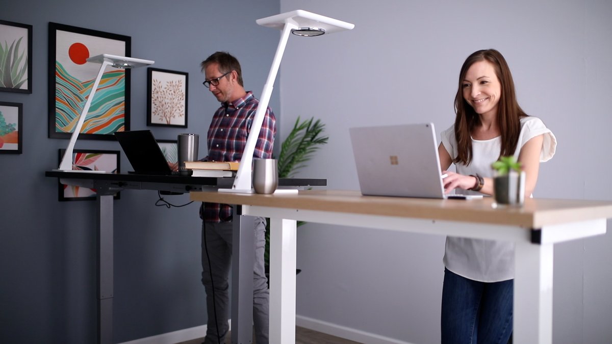 StandingDesKNow's tweet photo. Pneumatic desks are more than just a place to work—they're a productivity tool. Their power-free design allows for quick, smooth adjustments, helping you stay focused and efficient all day long.

Use coupon code 'POWERFREE' to Save Up to $150 on a standing desk all month! https://t.co/XbeVLqRktd