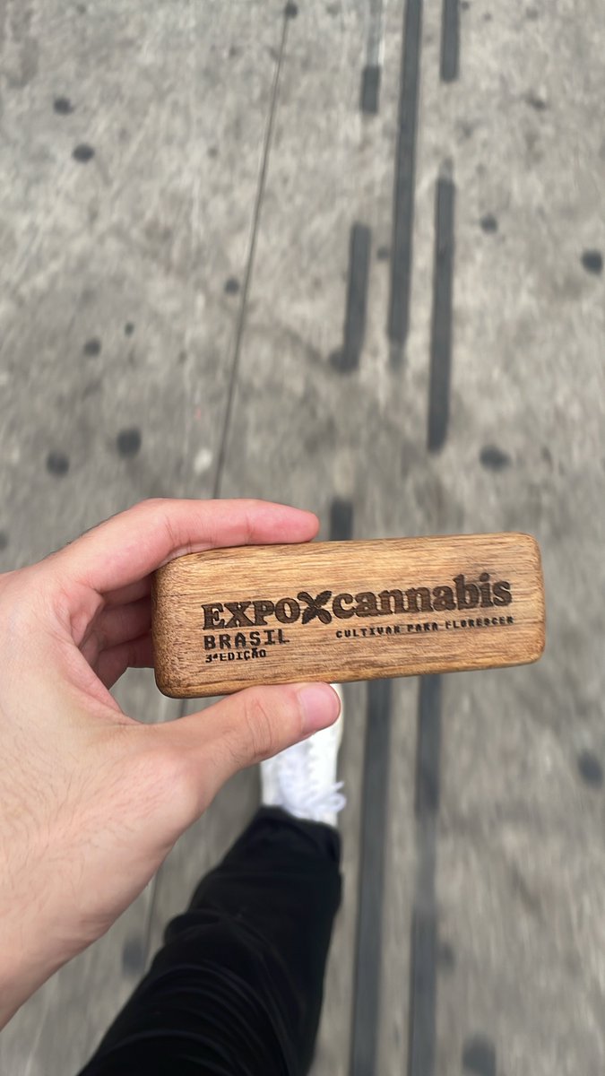 TechKeymius's tweet image. a vida pode ser ruim, mas pode ser muito boa ao mesmo, ganhei o ingresso de 3 dias 🤩