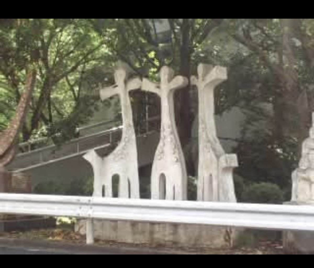 can009_'s tweet photo. Xでは初メッセージです。
半世紀以上前の1971〜1972年に小学校の彫塑クラブのみんなで作成した「仲よしきりん」という作品が、今も茨城県民文化センター近くの屋外に展示されていて感謝です。
また見に行きたいなぁ。
#JLL813 https://t.co/mMxRHg6xEp