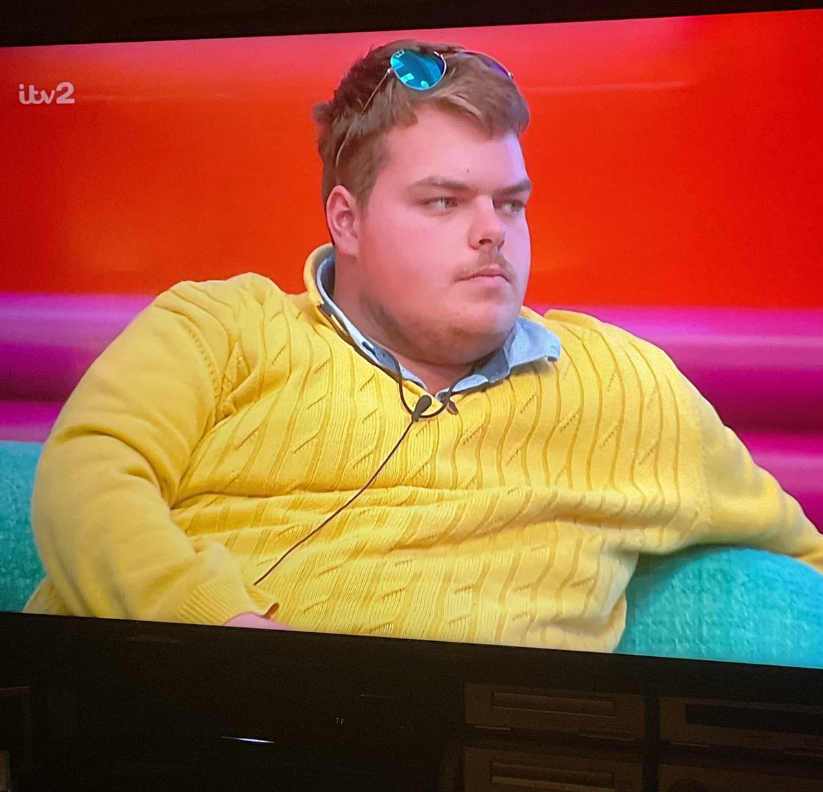SophieSharpie's tweet photo. Cameron K the farmer keeps reminding me of Arthur the aardvark. #bbuk #BigBrotherUK #bigbrother #heyarthur https://t.co/asjoyw643E